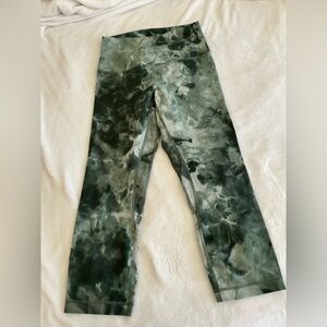 lululemon align crop 21” diamond dye